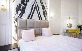 Palace Apartment By Main Station - Premier